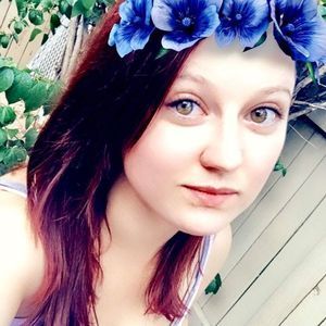 Meet your Posher, Valerie